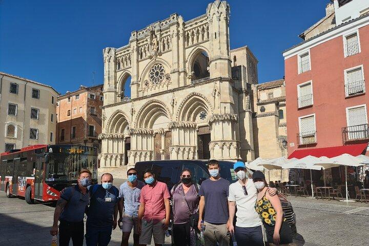 Excursión privada desde Madrid a Cuenca y la Ciudad Encantada