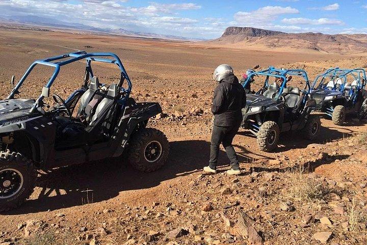 アガファイ砂漠でのマラケシュ バギー ATV ライド