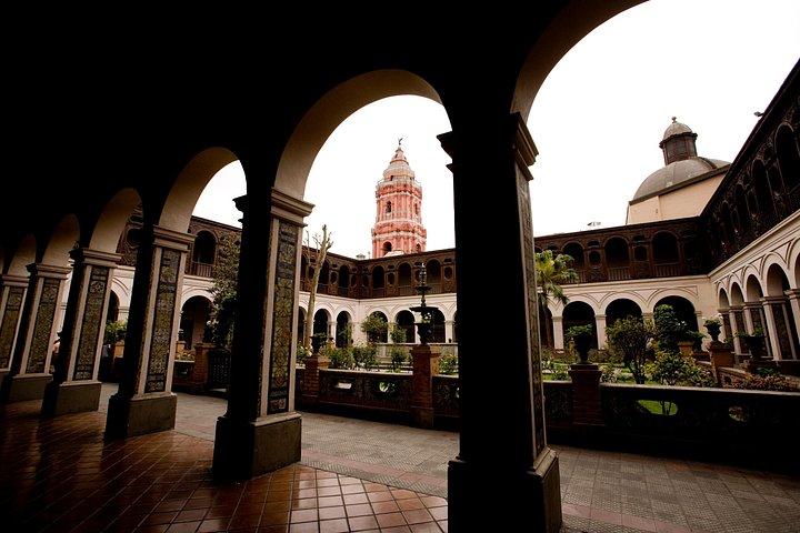 Private Walking Tour Lima Heritage Downtown Half Day