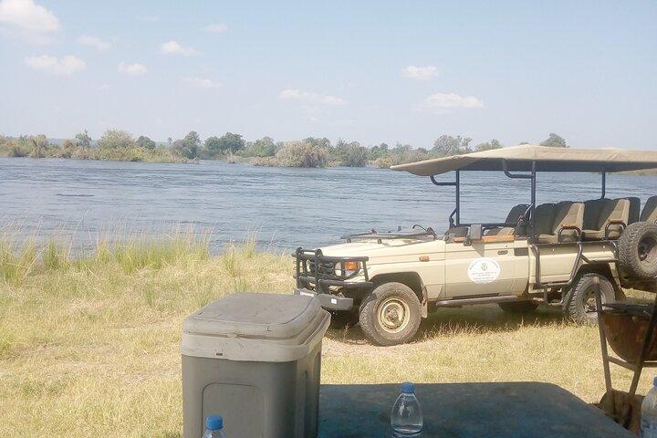 Game Drive And Rhino Walk