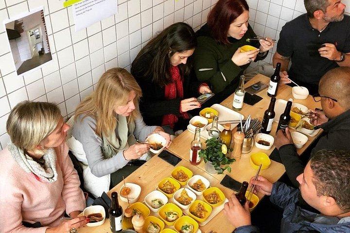 イースト・ミーツ・ウエスト : ベルリンの食文化＆ストリートアート