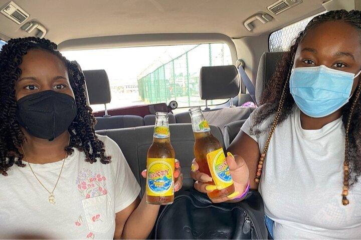Privat lufthavnstransfer til St. Lucia (UVF)