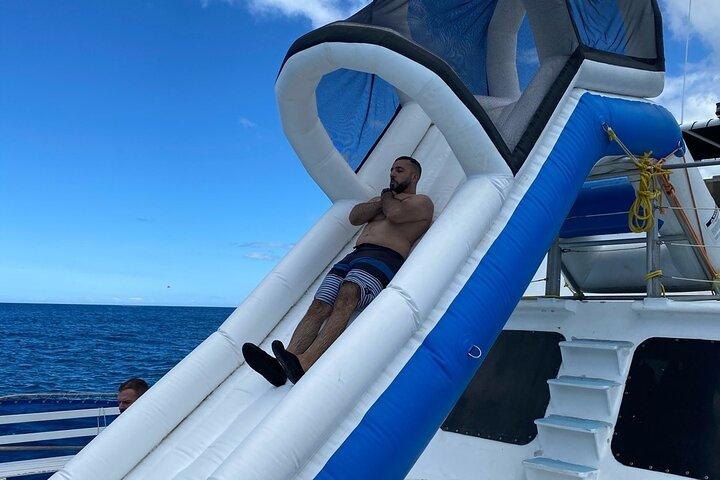 Oahu 5 - in - 1 Deluxe Cruise : Schildpad Snorkelen & Ocean Activiteiten