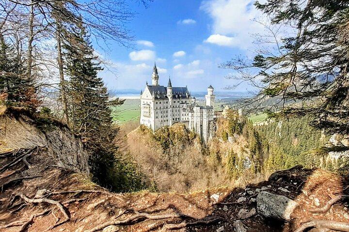 TOUR EXCLUSIVO DEL PUENTE DE SUSPENSIÓN PARA PEATONES DE NEUSCHWANSTEiN Y XXL INCLUYE. Entradas
