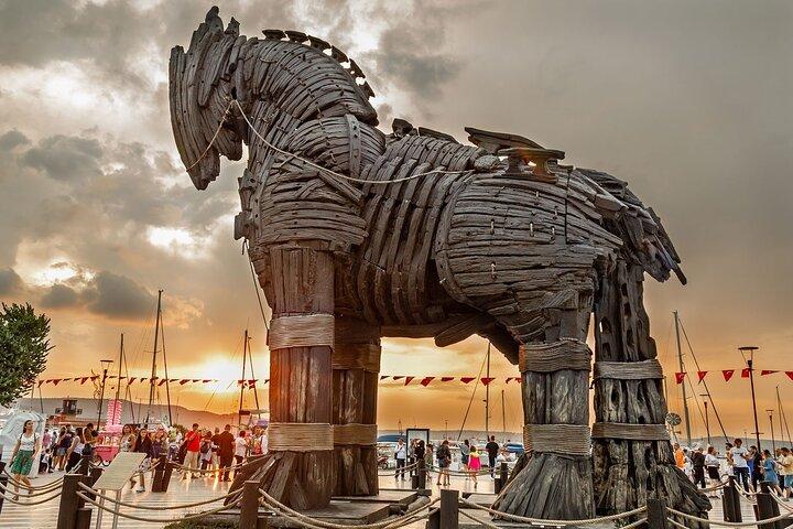 Private Full-Day Gallipoli and Troy Tour from Istanbul