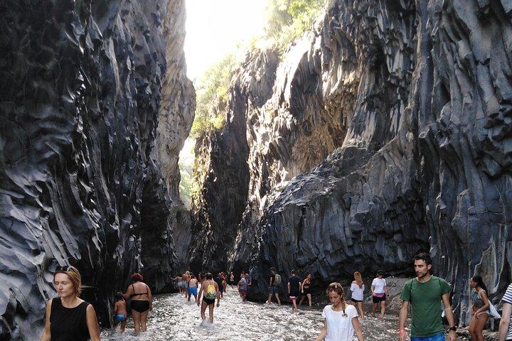 Private tour gorges of the alcantara plus typical village visit