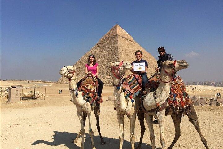 Tour delle Piramidi di Giza e della Sfinge con giro in cammello