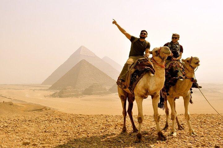 Tour delle Piramidi di Giza e della Sfinge con giro in cammello