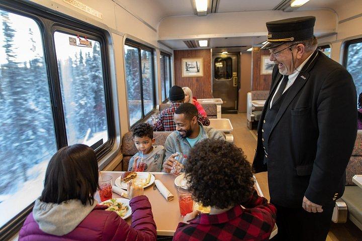 アラスカ鉄道オーロラ冬アンカレッジフェアバンクス片道へ