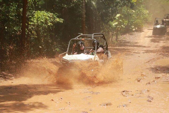 オフロード ATV ガイド付きオーチョ リオス ツアーとショッピング