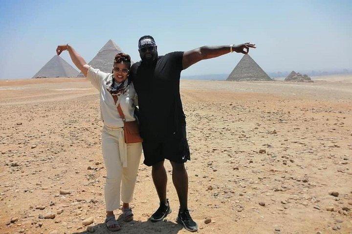 Pyramides VIP de Gizeh, Sphinx, Déjeuner, Balade à dos de chameau et pyramide intérieure