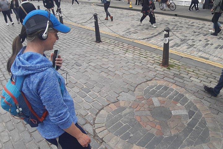 Self-Guided Audio Walking Tour in Royal Mile
