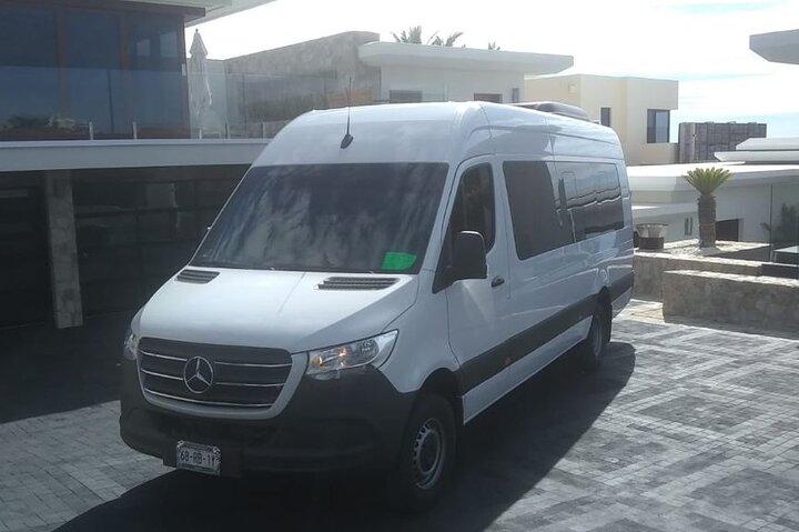 Traslado de ida para o aeroporto da área SJD-Hotel ou Hotel-SJD San Jose del Cabo