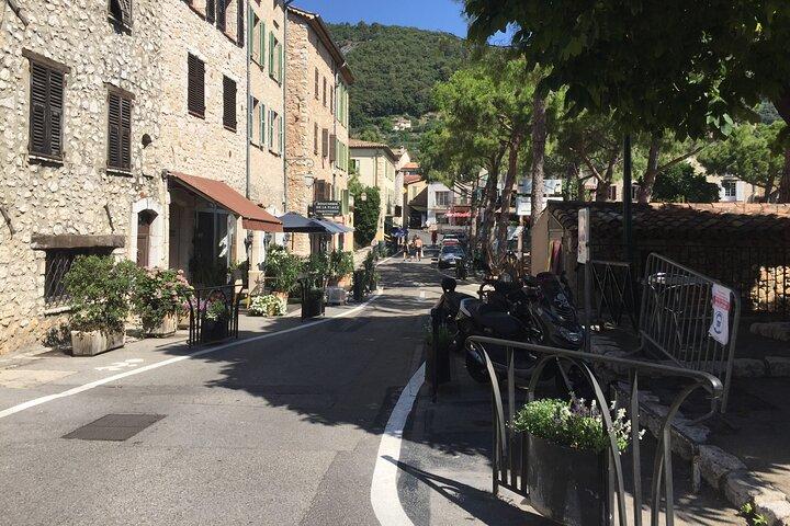 Profumeria Grasse Fragonard, Gourdon, Tourettes Sur Loup, Saint Paul De Vence