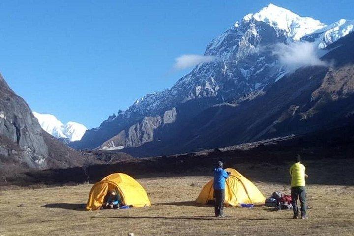 Sikkim Himalayan Goecha-La Trek and Tour