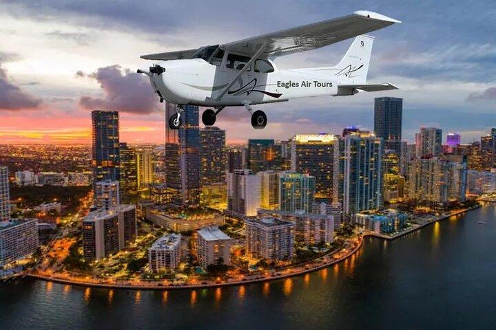 サウスビーチ マイアミ航空ツアー : ビーチ、邸宅、スカイライン