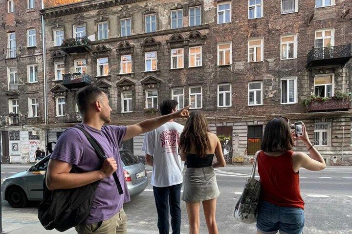 Offbeat Warsaw : Explora el Distrito Edgy & Artsy Praga