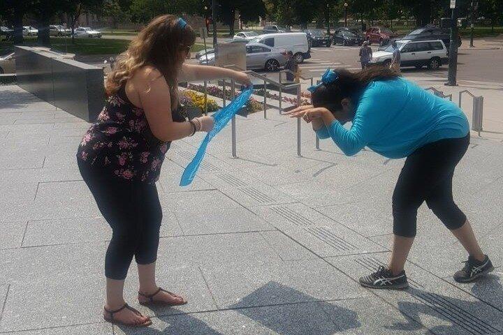 Participe de uma divertida caça ao tesouro em Costa Mesa por Zombie Scavengers