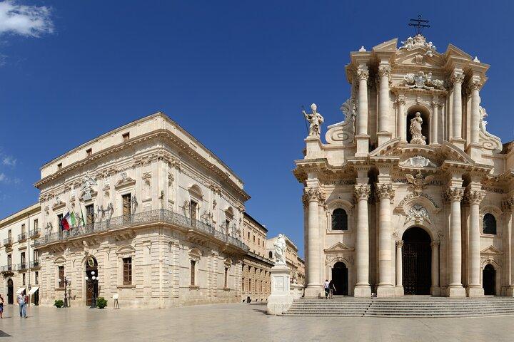 Explore Syracuse and its Archaeological Park from Taormina