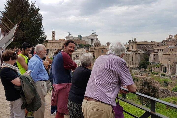 Tour semi-privado: Coliseu e Roma Antiga VIP