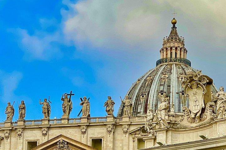 ローマのサンピエトロ大聖堂、大聖堂、洞窟の午前のプライベート ツアー