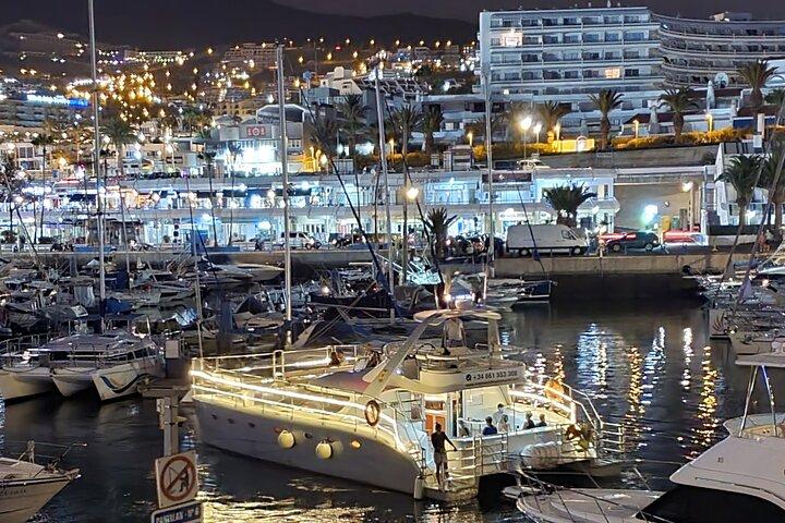 Location de catamaran privé avec transfert, buffet et plongée en apnée