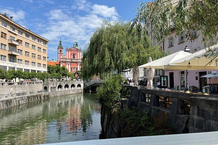 Viagem Privada: Encantadora Eslovênia, Ljubljana e Lago Bled saindo de Zagreb
