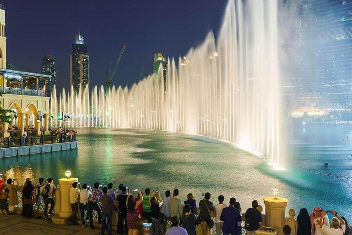 Dubai by Night with Multilingal audio guide