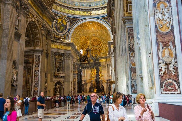 Tour guiado VIP sin colas : Capilla Sixtina,Vat. Museums&basilica
