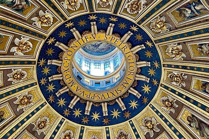 ローマのサンピエトロ大聖堂、大聖堂、洞窟の午前のプライベート ツアー