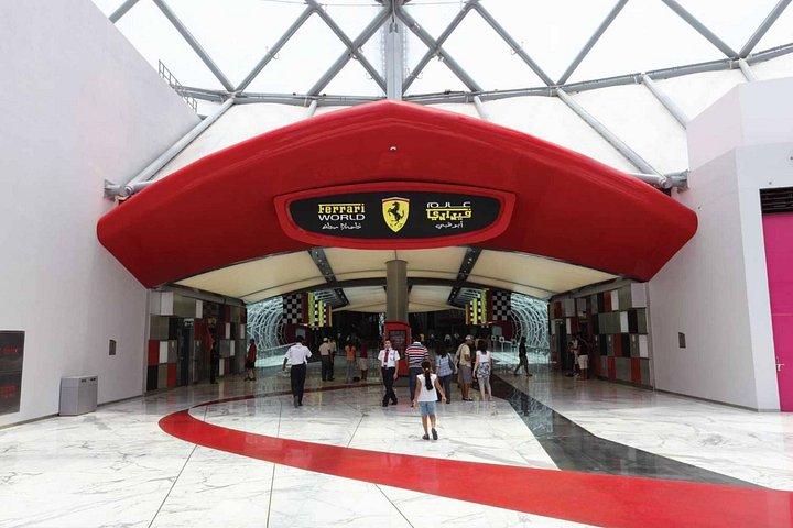Mesquita de Abu Dhabi e Ferrari World de Dubai