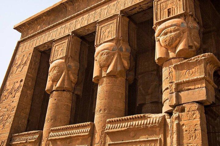 Luxor-Tagestour Besuchen Sie die Tempel Dendara und Abydos