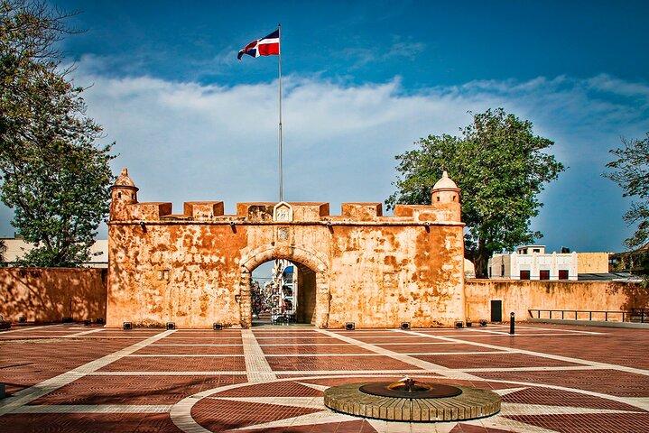 Excursão de dia inteiro a Santo Domingo saindo de Punta Cana