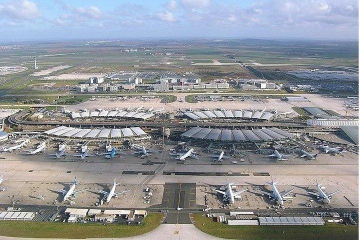 シャルル ド ゴール空港からパリへのプライベート送迎