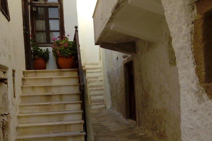 Stadswandeling bij zonsondergang in Naxos