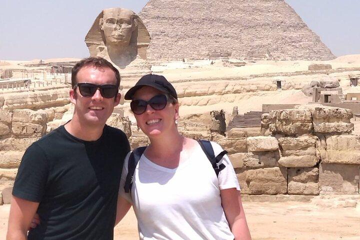 Private Day Tour naar Pyramids, Saqqara, Memphis & Dahshur met lunch en kameelrit