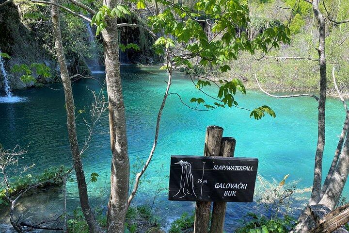 Lacs de Plitvice avec billet et visite guidée de Rastoke au départ de Zagreb