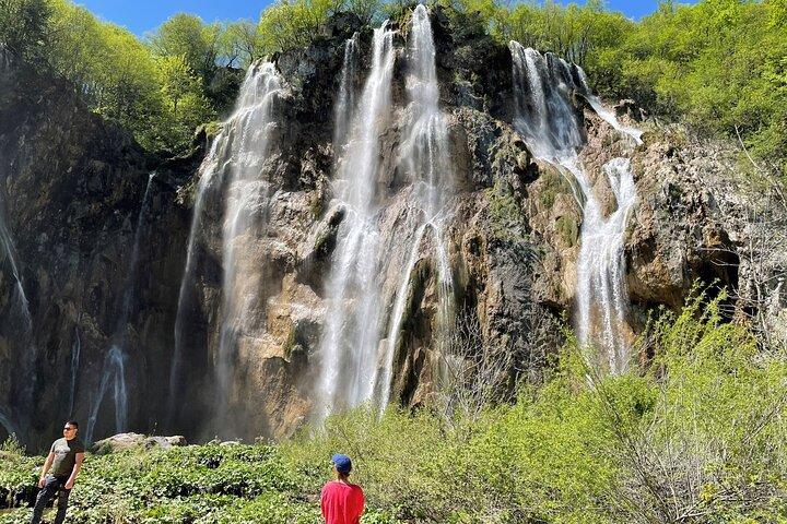 Lacs de Plitvice avec billet et visite guidée de Rastoke au départ de Zagreb