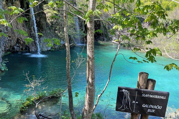 Lacs de Plitvice avec billet et visite guidée de Rastoke au départ de Zagreb