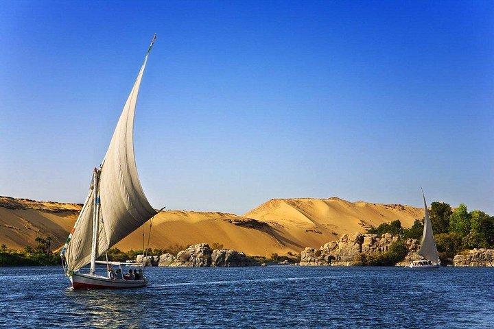 Viagem ao Nilo de Feluca em Aswan