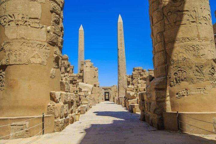 Journée complète aux temples Dendara et Abydos