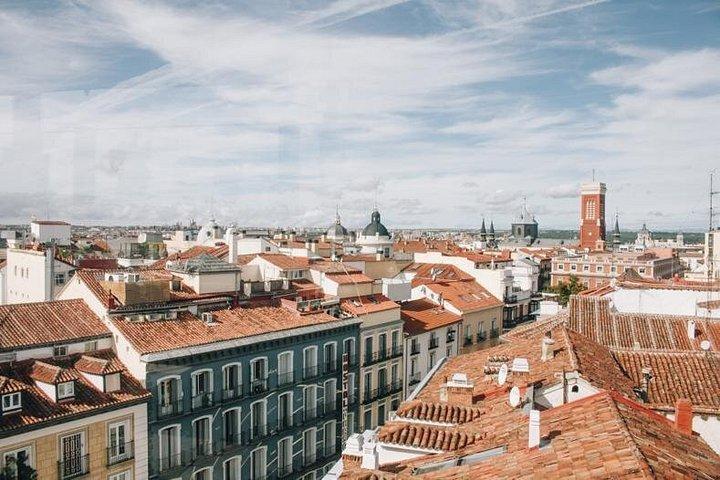 Rooftop Bar Crawl Madrid Experience