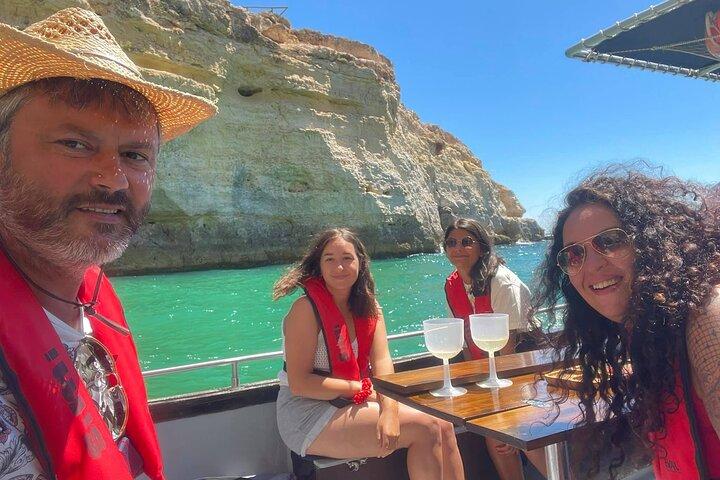 Excursions aux grottes de Benagil