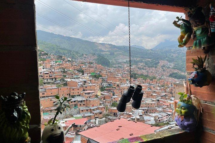 The Real Comuna 13 Graffiti Tour w/ Local Flavors
