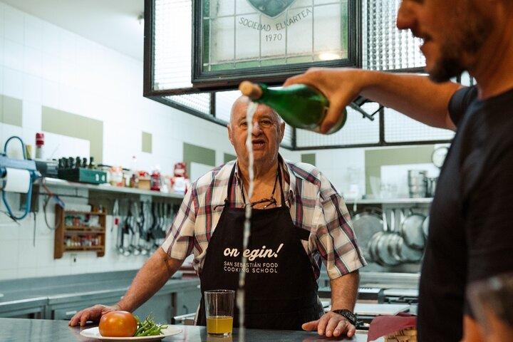 Private Hondarribia Tour & Refeição da Sociedade Gastronômica