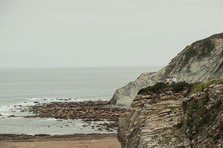 Private Cliffs, Grilled Fish & Txakoli Wine Experience