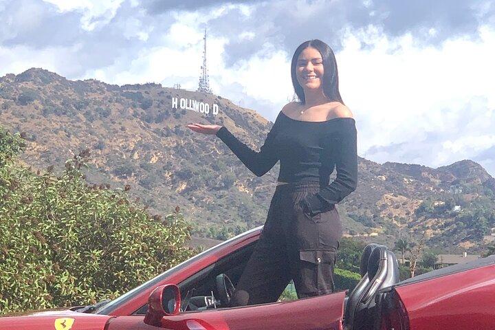 30 - Minute Luxury Driving Tour : フェラーリでハリウッドを探索