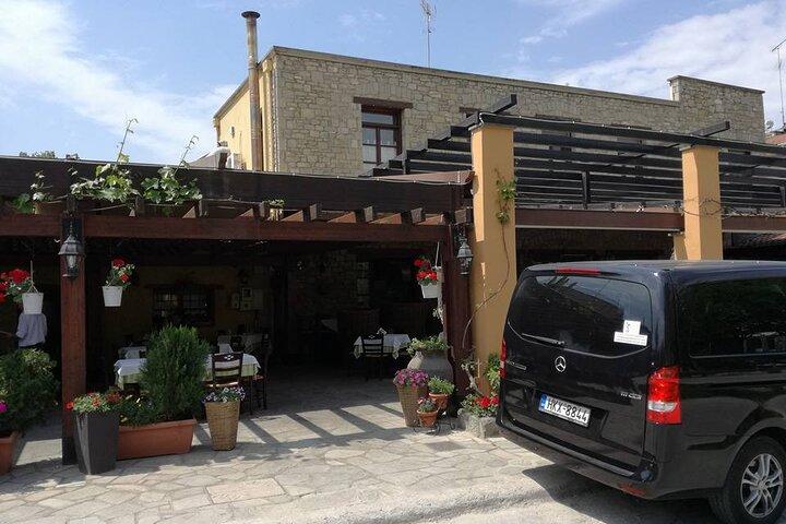 Private Transfer from Athens/Piraeus to Corinth-Loutraki or vice versa