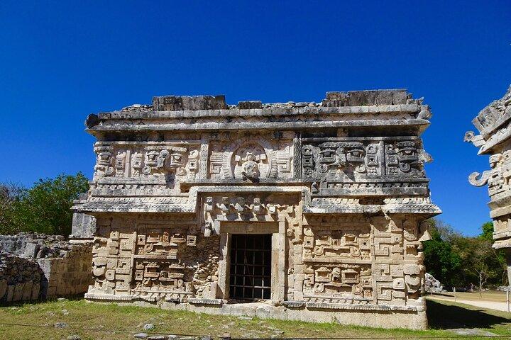 Private Tour Chichen Itzá and Cenote plus Valladolid Magic town