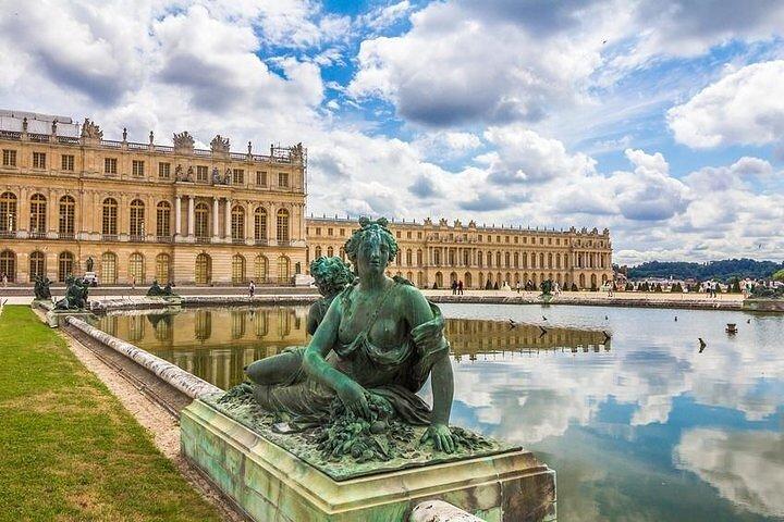 Giverny e Versailles dia inteiro visita guiada privada com o Hotel Pickup